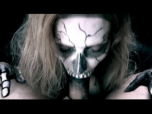 ❤️ Demon girl chupando pollas con su boca negra y tragando semen ️ Follar en es.justindianpornx.ru ❌️